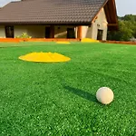 Brzozowy Zagajnik Mk - Prywatny Domek, Relaks, Mini Golf I Natura
